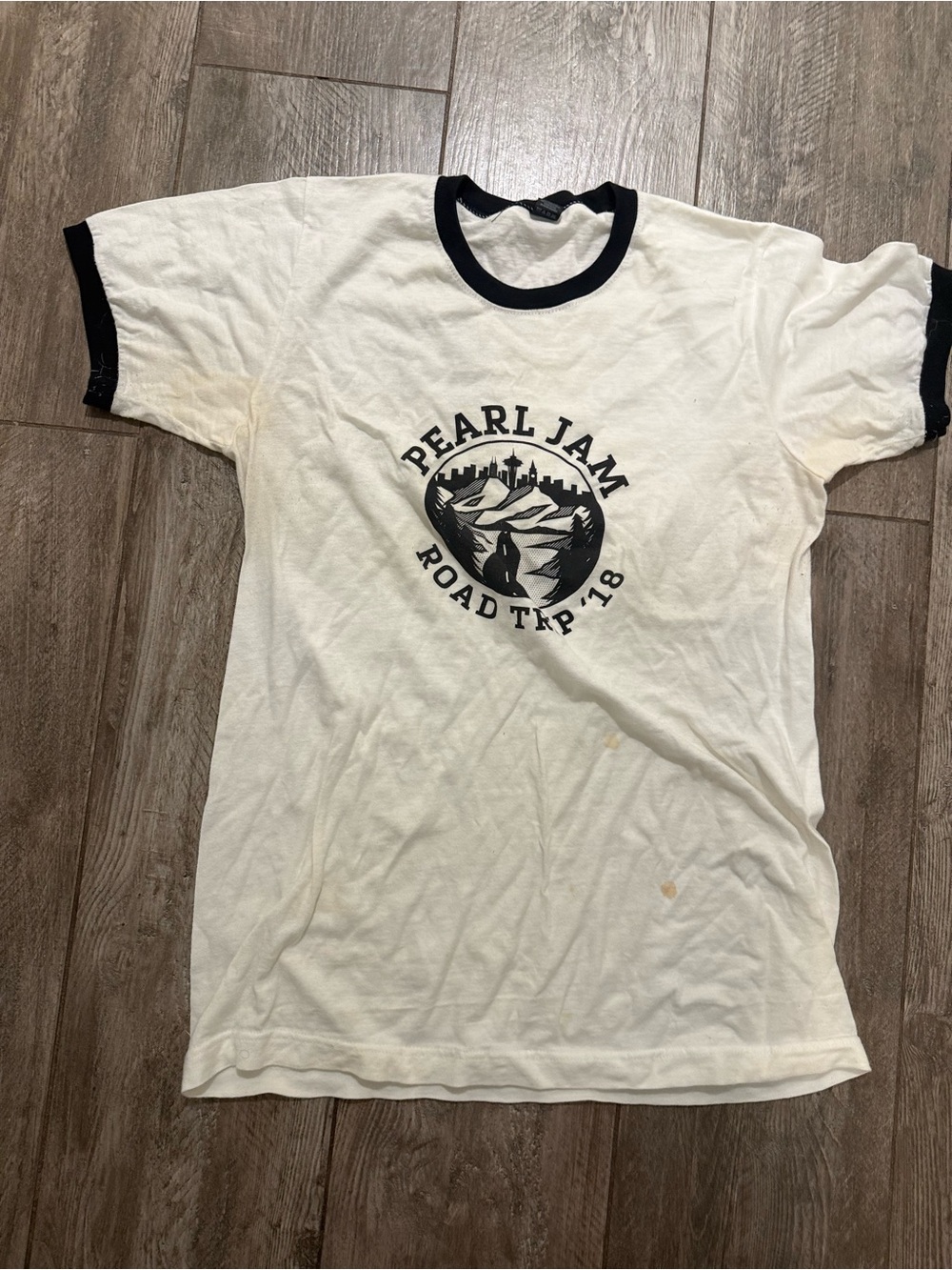 PEARL JAM 2018 Home Shows Tee ringer medium